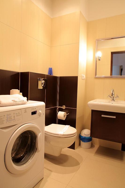 P&O Serviced Apartments Gdanski Station Warsaw Exterior photo